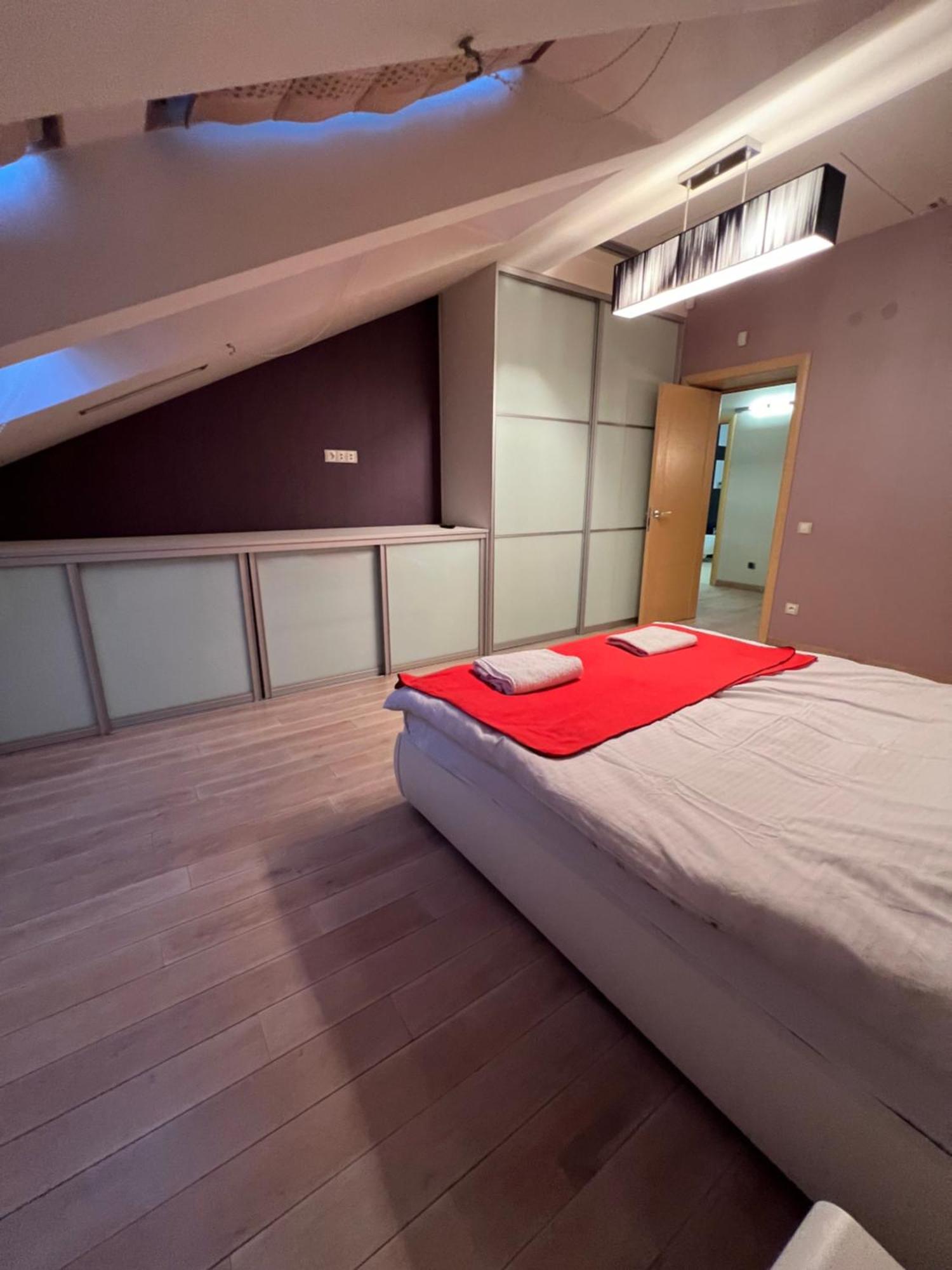 Apartment On Arkhipenka With Panorama View Lviv Exteriör bild