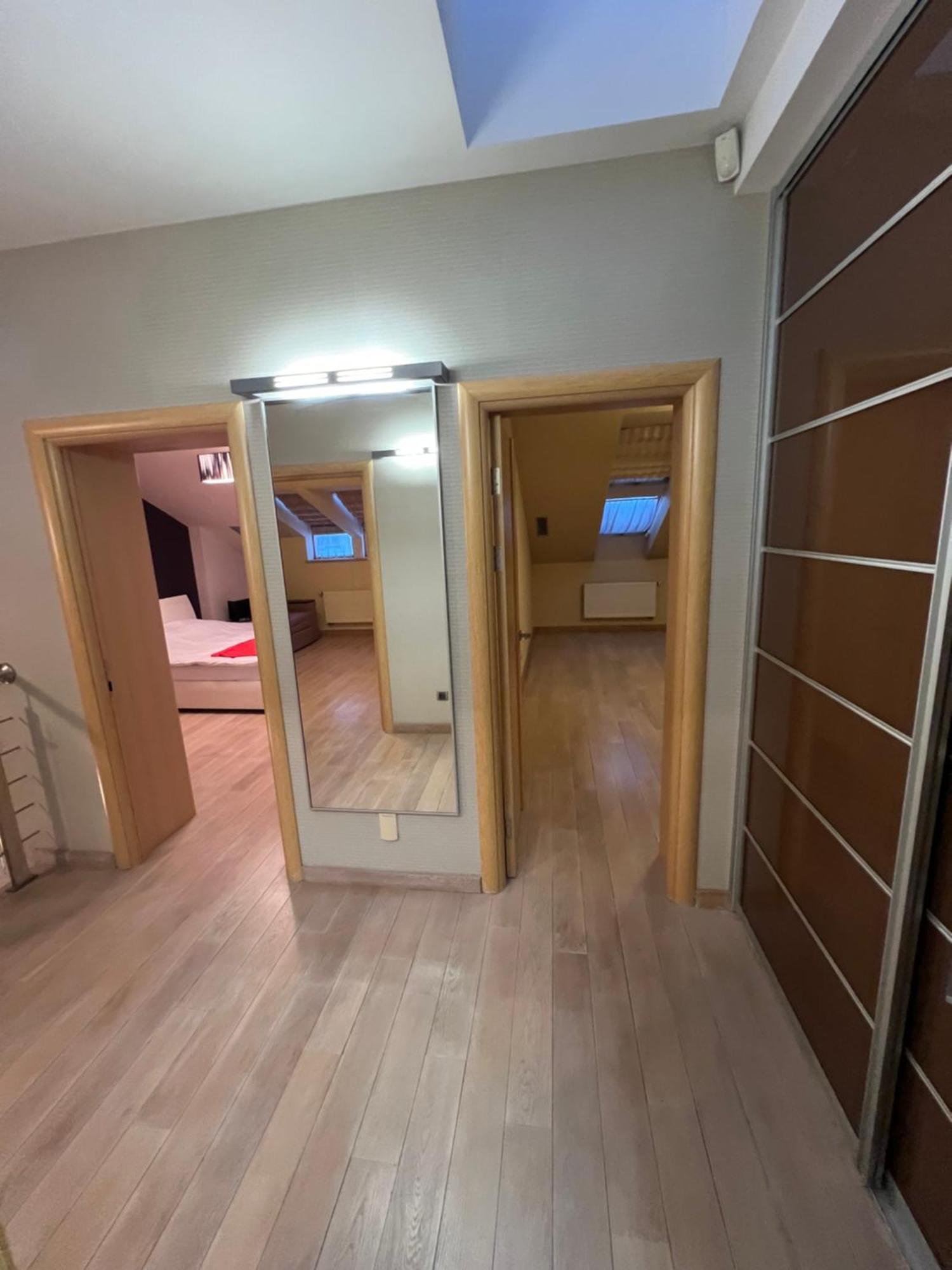 Apartment On Arkhipenka With Panorama View Lviv Exteriör bild