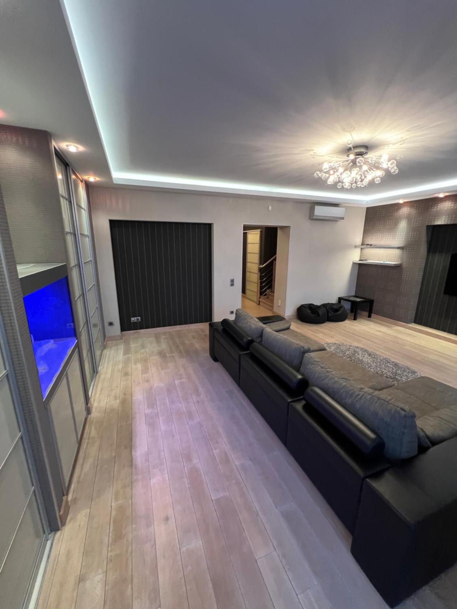 Apartment On Arkhipenka With Panorama View Lviv Exteriör bild