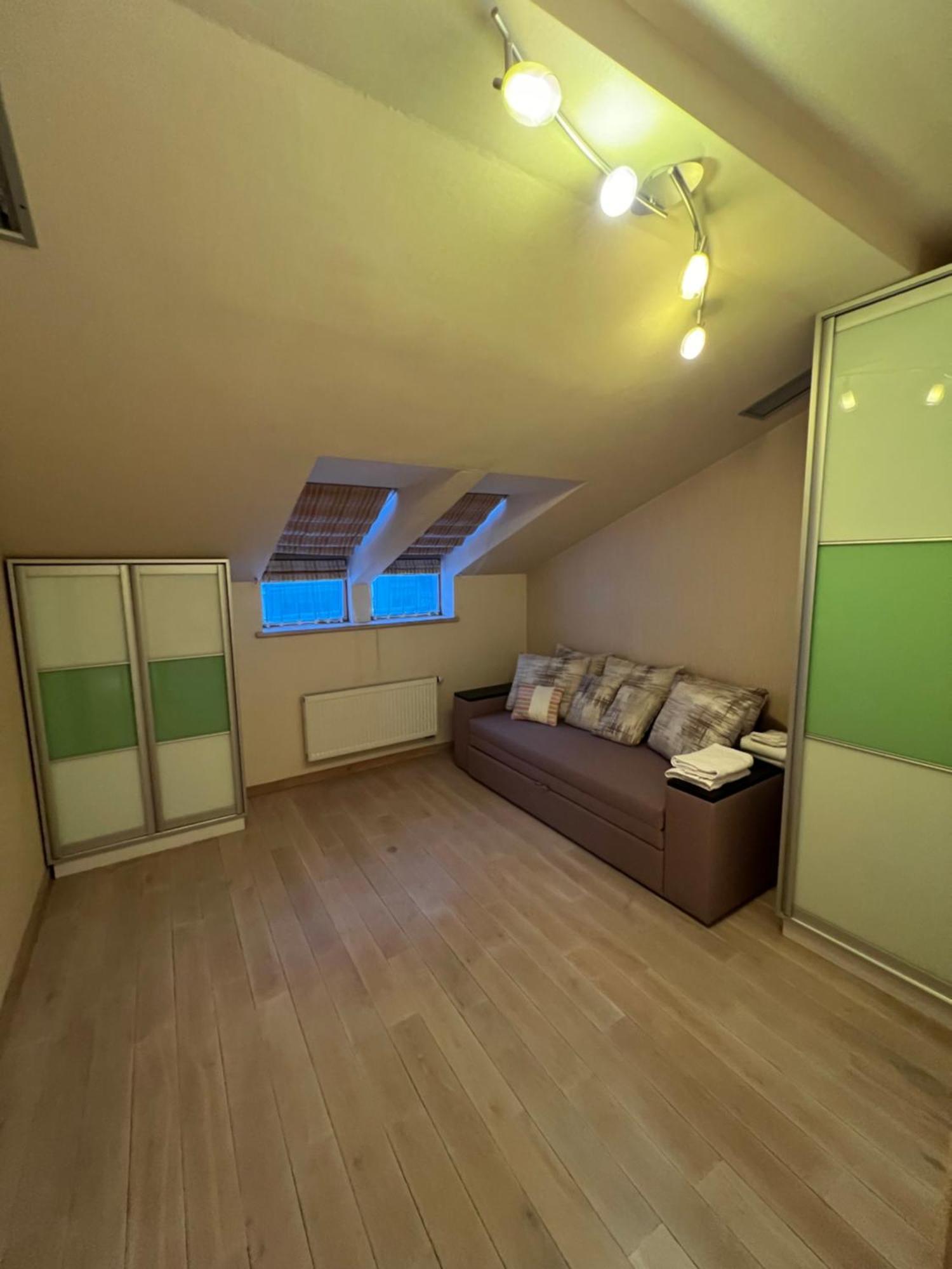 Apartment On Arkhipenka With Panorama View Lviv Exteriör bild