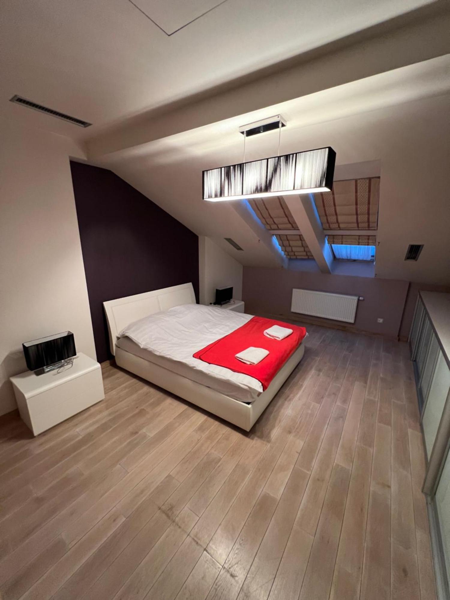 Apartment On Arkhipenka With Panorama View Lviv Exteriör bild